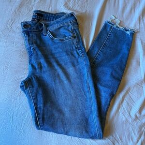 Sam Edelman Skinny Jeans raw edge hem